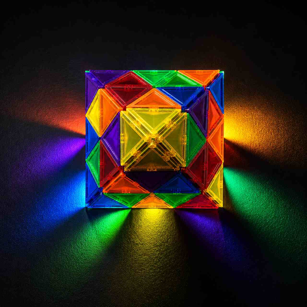 Kolorowe klocki magnetyczne GE TOYS